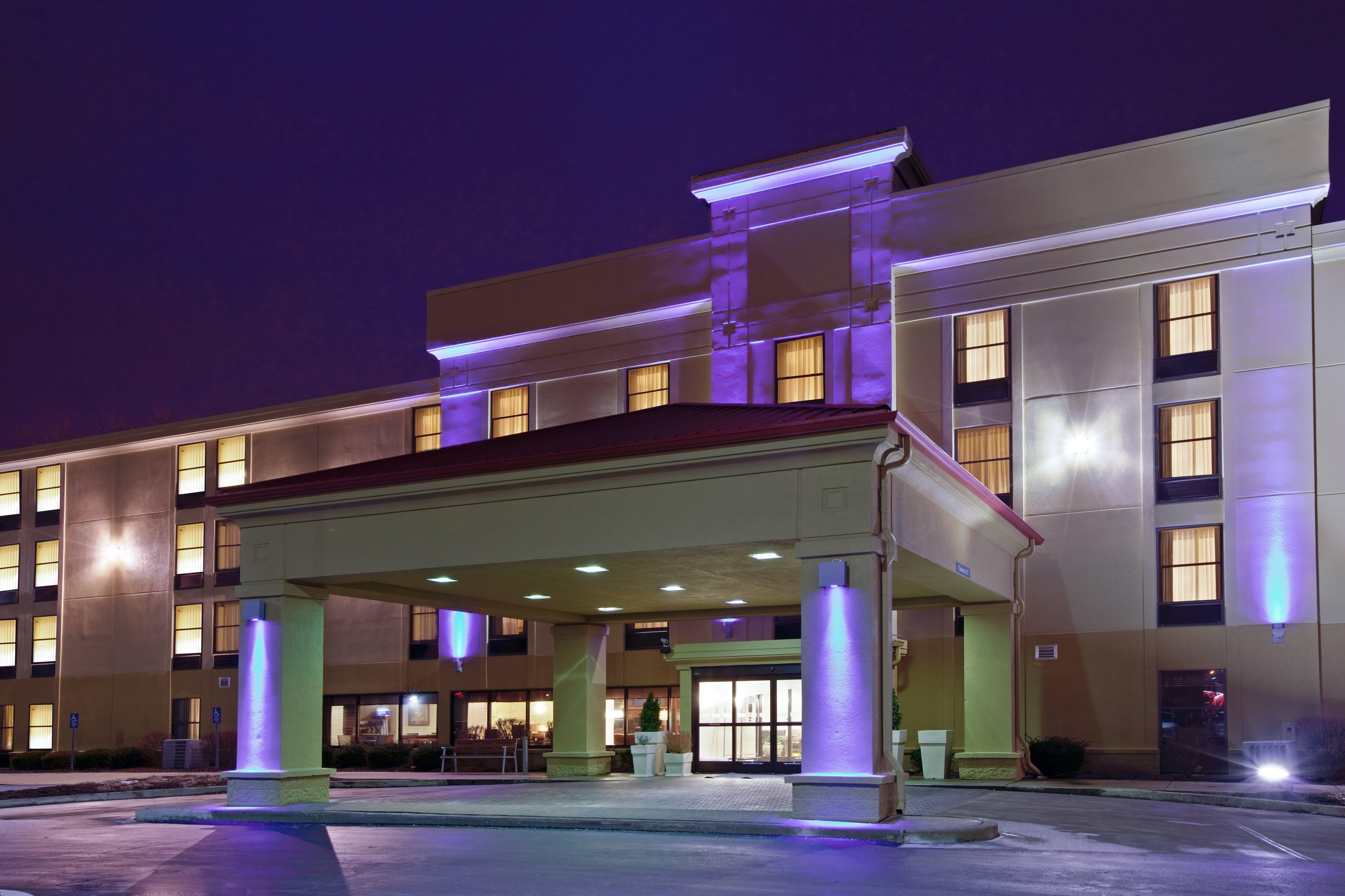 Holiday Inn Express Indianapolis South By Ihg Exterior photo